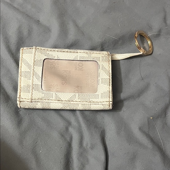 Michael Kors Beige Wallet with Gold Hardware - Picture 2 of 3